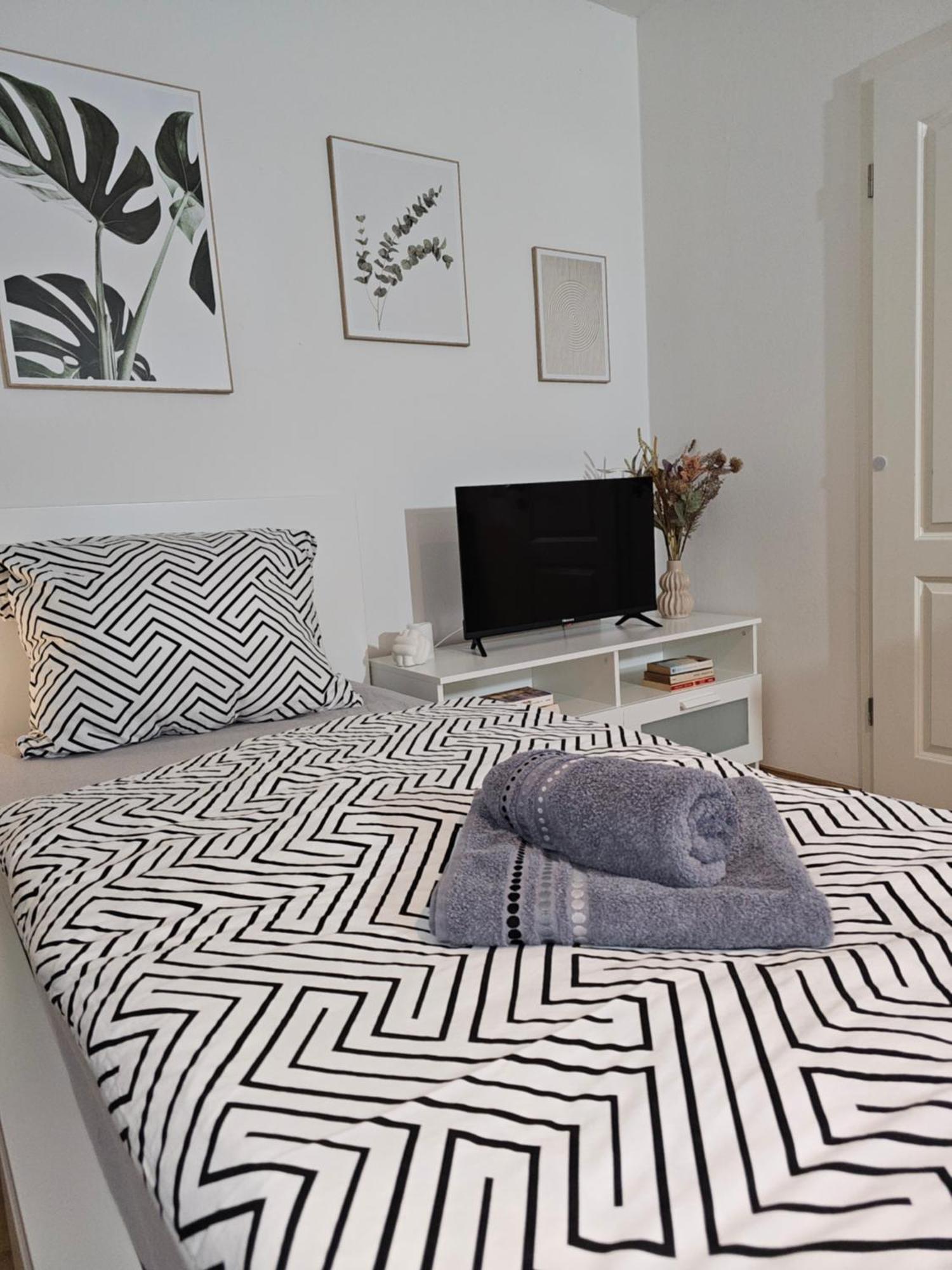 Modern Studio Near Duesseldorf Airport & Messe/Fair Meerbusch Luaran gambar
